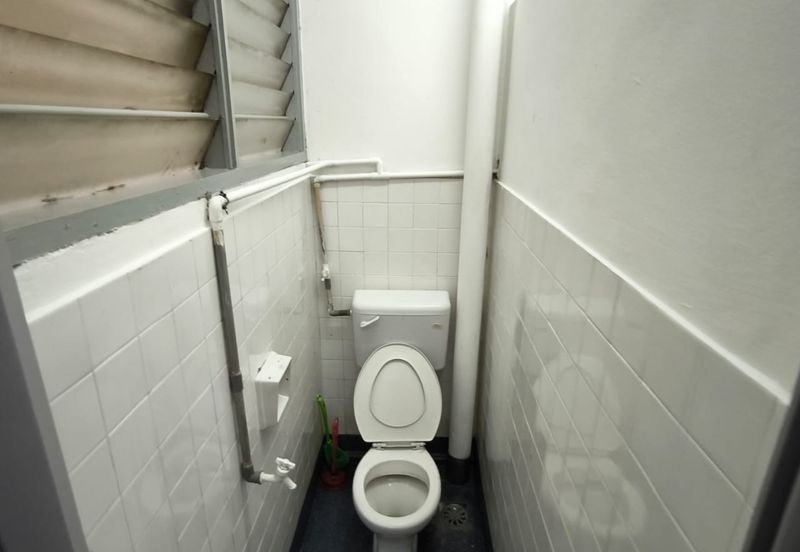 1st Floor Kampung Lapan Flat for Sale Family Store