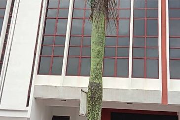 Cheras Shoplot  For Sale/ For Rent Building 