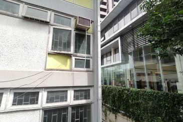 Kuala Lumpur Building  for Sale Freehold  Landmark Location 