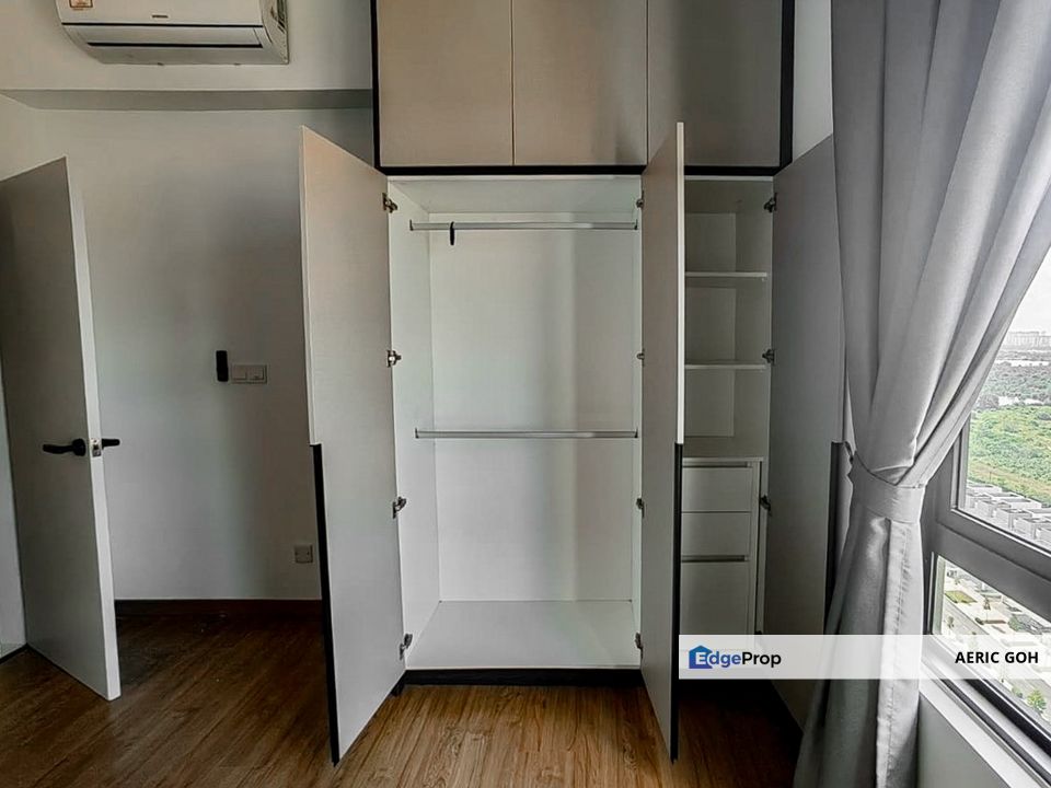 Amber Residence full furnished with 3 room 1 bathroom ready for room rental and with tenanted tenant already, Selangor, Kota Kemuning