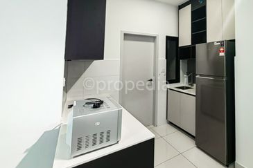 Amber Residence @ twentyfive.7