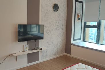 EXSIM | Ceylonz Suites