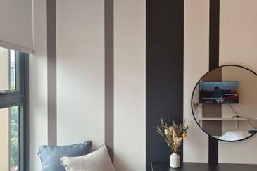 EXSIM | Ceylonz Suites