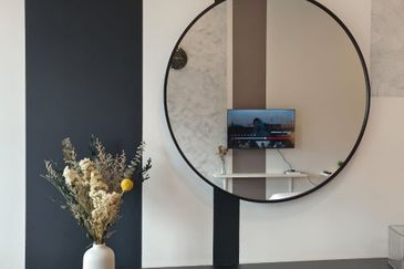 EXSIM | Ceylonz Suites