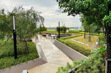 Amber Residence @ twentyfive.7