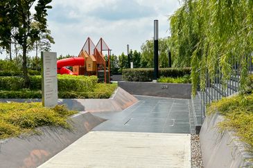 Amber Residence @ twentyfive.7