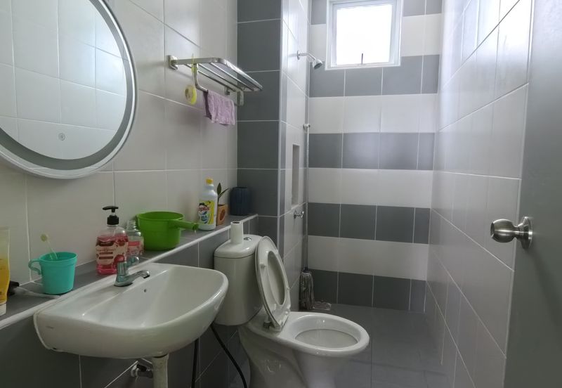 Camellia Residence Seri Austin