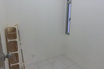 Camellia Residence Seri Austin