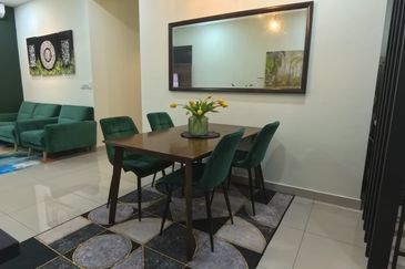 Meridin Bayvue Apartment