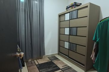 Meridin Bayvue Apartment