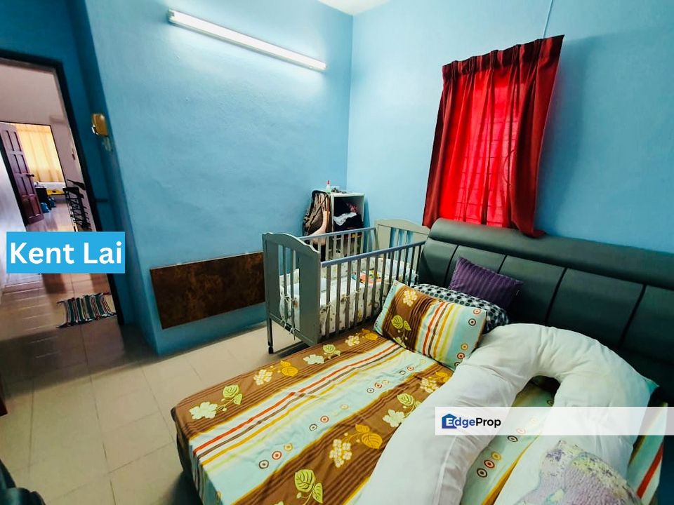 Renovated 2½ Storey Terrace House @ Cangkat Sungai Ara, Penang, Sungai Ara