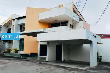 Codrington Avenue@Pulau Tikus. 2storey bungalow for Sale!