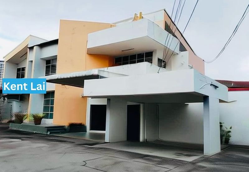 Codrington Avenue@Pulau Tikus. 2storey bungalow for Sale!