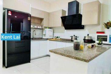 Arasia Perdana (The Clovers)