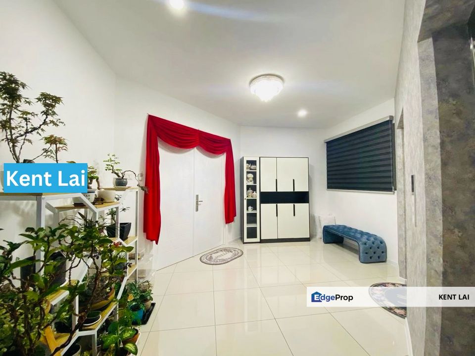 The Clovers @ Sungai Ara. Spacious unit with Private lift. Move-in ready, Penang, Bayan Lepas