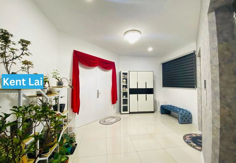 Arasia Perdana (The Clovers)