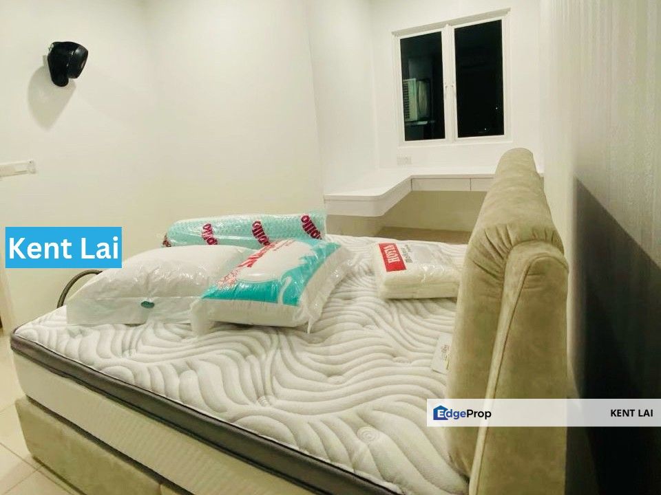 The Clovers @ Sungai Ara. Spacious unit with Private lift. Move-in ready, Penang, Bayan Lepas