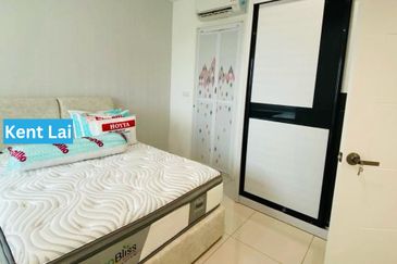 Arasia Perdana (The Clovers)