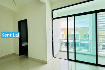 Stramax Residences @ Desaria