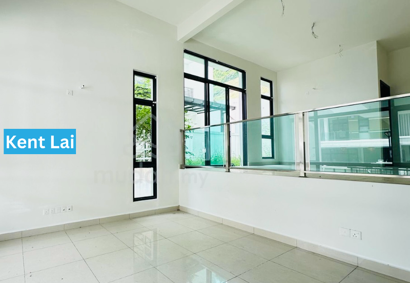 Stramax Residences @ Desaria