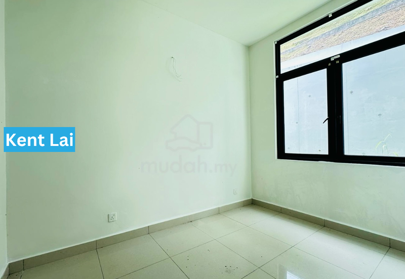 Stramax Residences @ Desaria