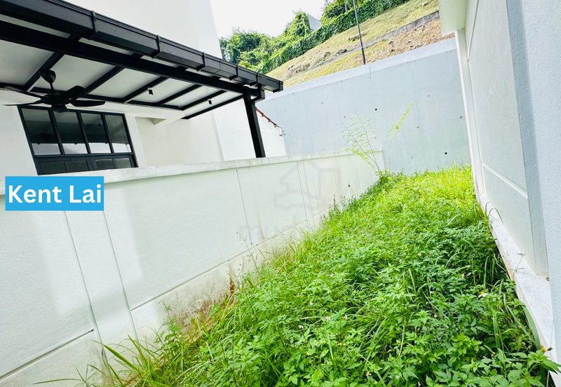 Stramax Residences @ Desaria