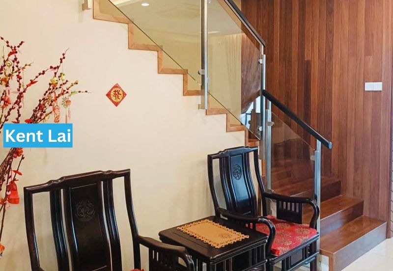 Raffles Residence 199