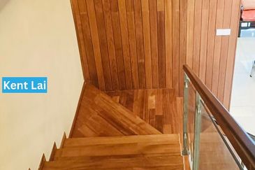 Raffles Residence 199