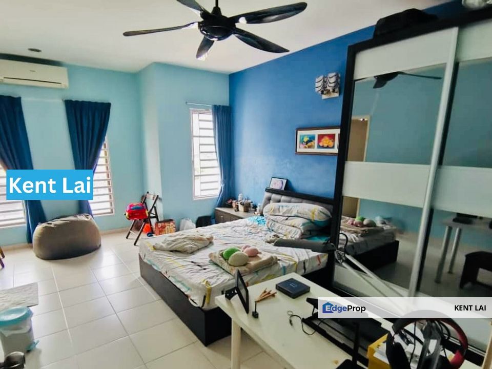 2.5 storey terrace, Gated & Guarded. At Setia Pearl Island, Sungai Ara, Penang, Bayan Lepas