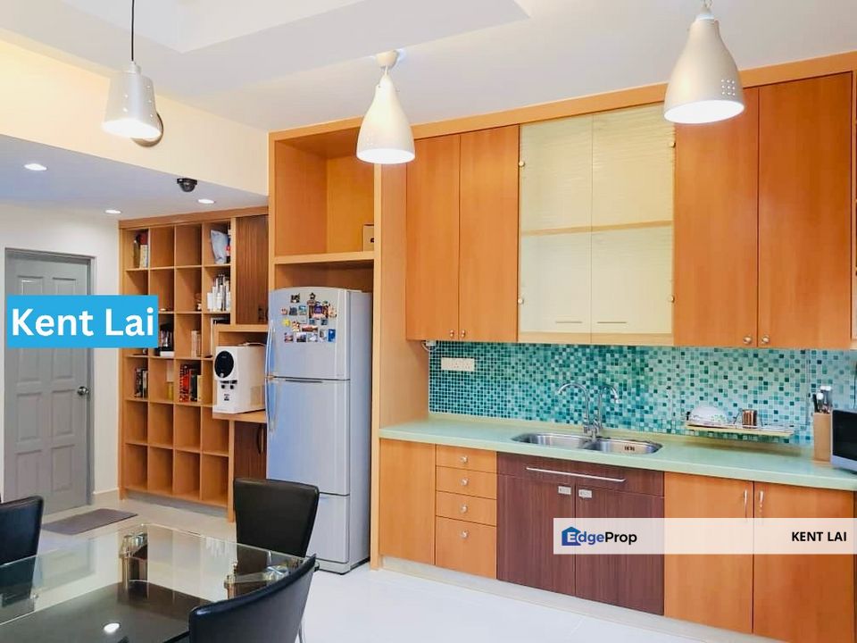 3-storey Link House.Fully furnish. Krystal Court,Sungai Nibong., Penang, Sungai Nibong