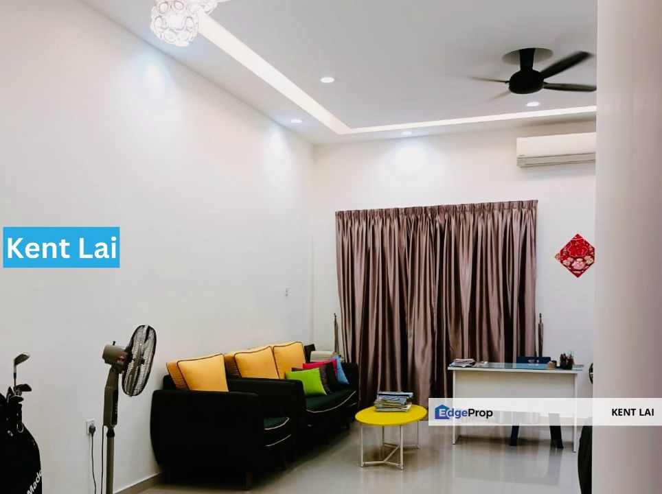 3-storey Townhouse,Gated & Guarded. At Bukit Dumbar Villa 93, Penang, Bukit Dumbar