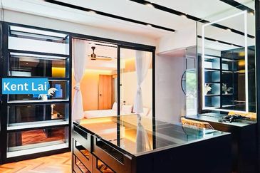 2-storey Semi-D. Big size & beautifully furnish. Casa Idaman@ Ayer Itam.