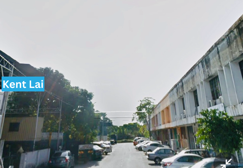 Sungai Lokan @ Butterworth. 2-storey warehouse. Spacious & ready-use.
