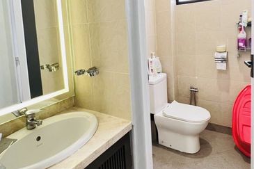 2-storey Semi-D. Spacious & Renovated. Jalan Beriksa @ Ayer Itam.