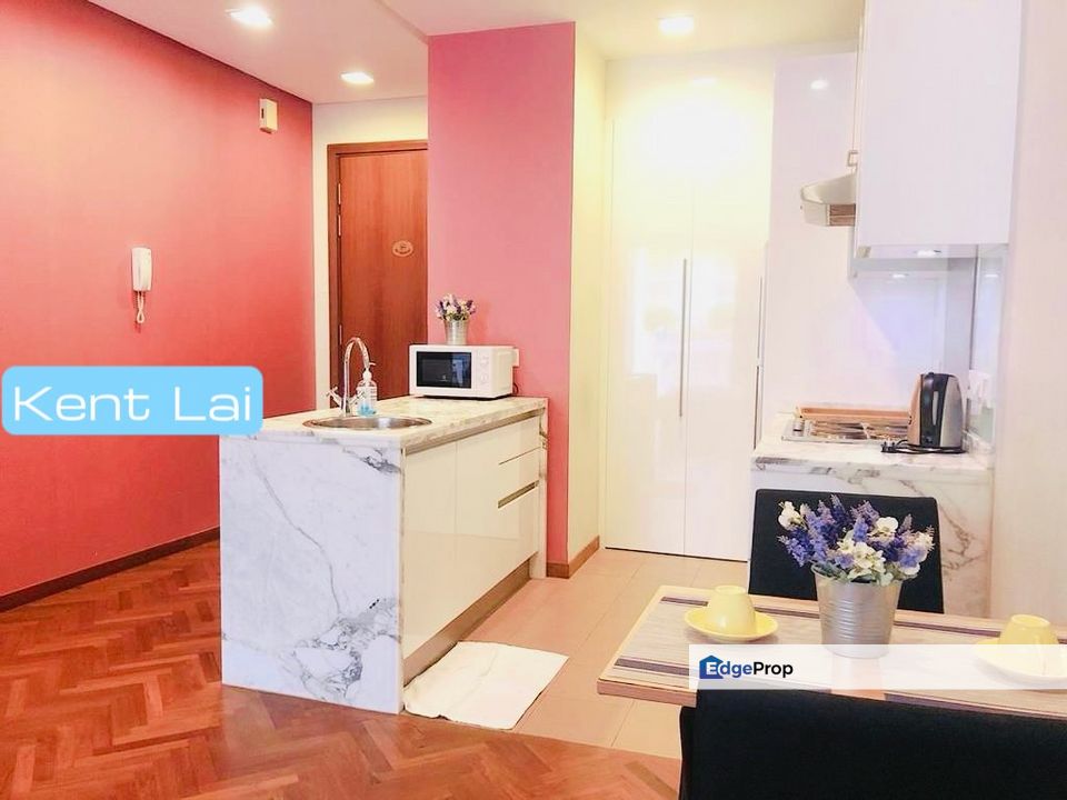 The Suites at Waterside Straits Quay Tanjung Tokong Fully furnished and Good value, Penang, Tanjung Tokong