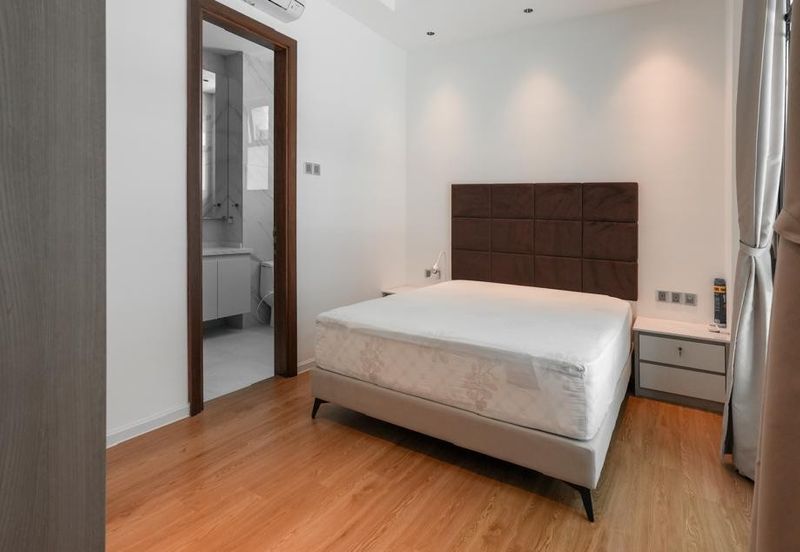 3 Storey Bungalow Batu Maung, Jalan Muzium Perang, Teluk Tempoyak 