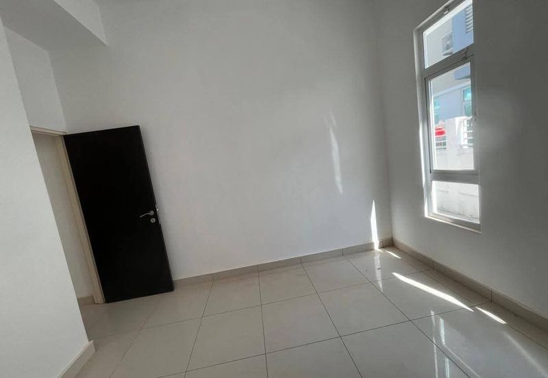 Cypress Villa @ Desaria