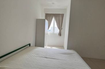 Arasia Perdana (The Clovers)