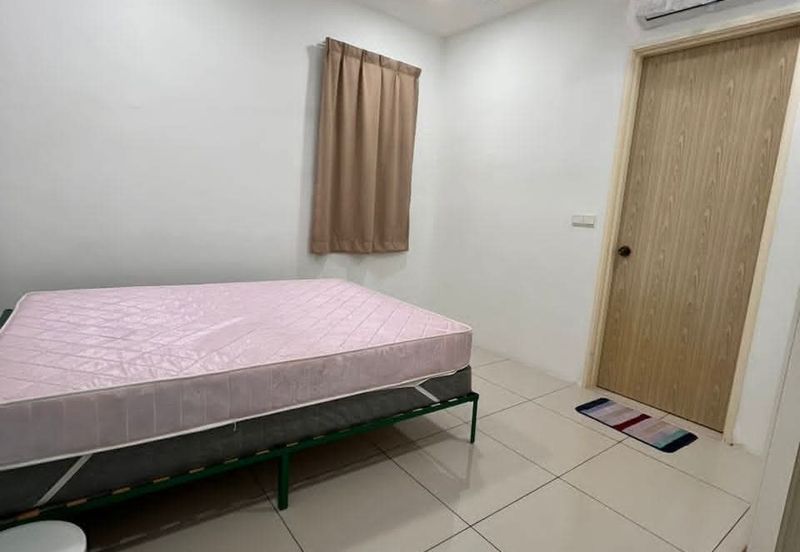 Arasia Perdana (The Clovers)