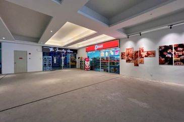 Arasia Perdana (The Clovers)