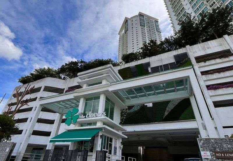 Arasia Perdana (The Clovers)