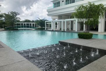 Arasia Perdana (The Clovers)