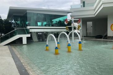 Arasia Perdana (The Clovers)