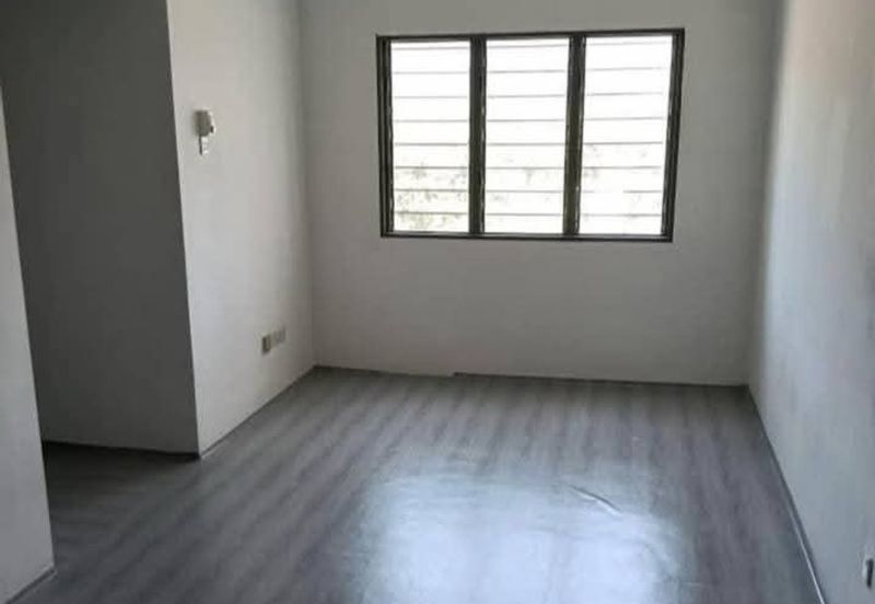 Mercury Apartment Teluk Kumbar 