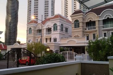 Palace Hill 4 Storey Semi-Detached Halaman Bukit Gambir 3 Gelugor 