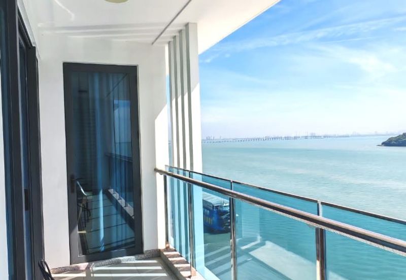 Queens Residences @ Queens Waterfront