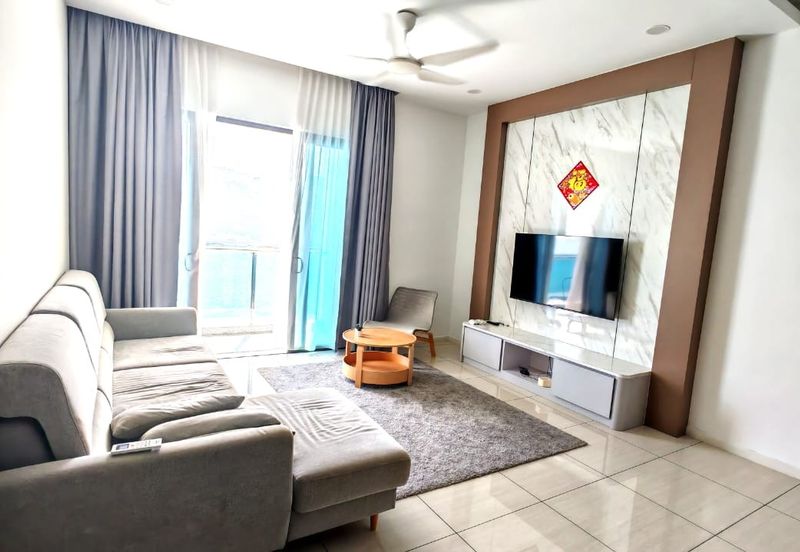 Queens Residences @ Queens Waterfront