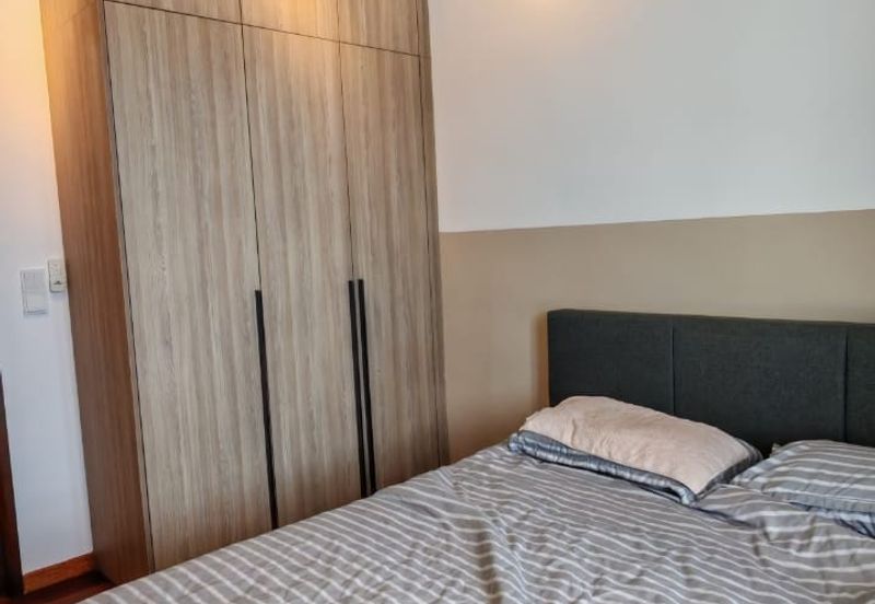 Queens Residences @ Queens Waterfront