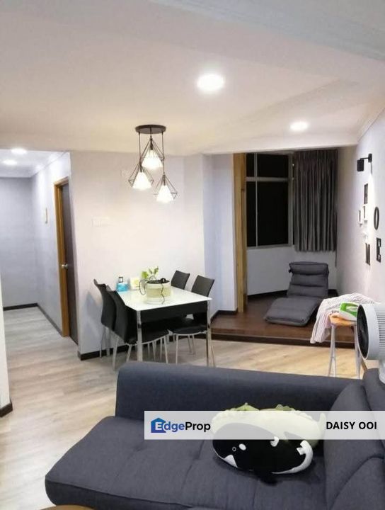 Jade View-720sf-Fully renovated Furnished-1 car park-Bukit Gambir , Penang, Gelugor