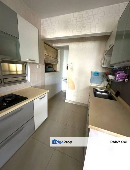 Taman Lembah Hijau-700sf-Partial renovated furnished-1 car park-Greenland , Penang, Greenlane